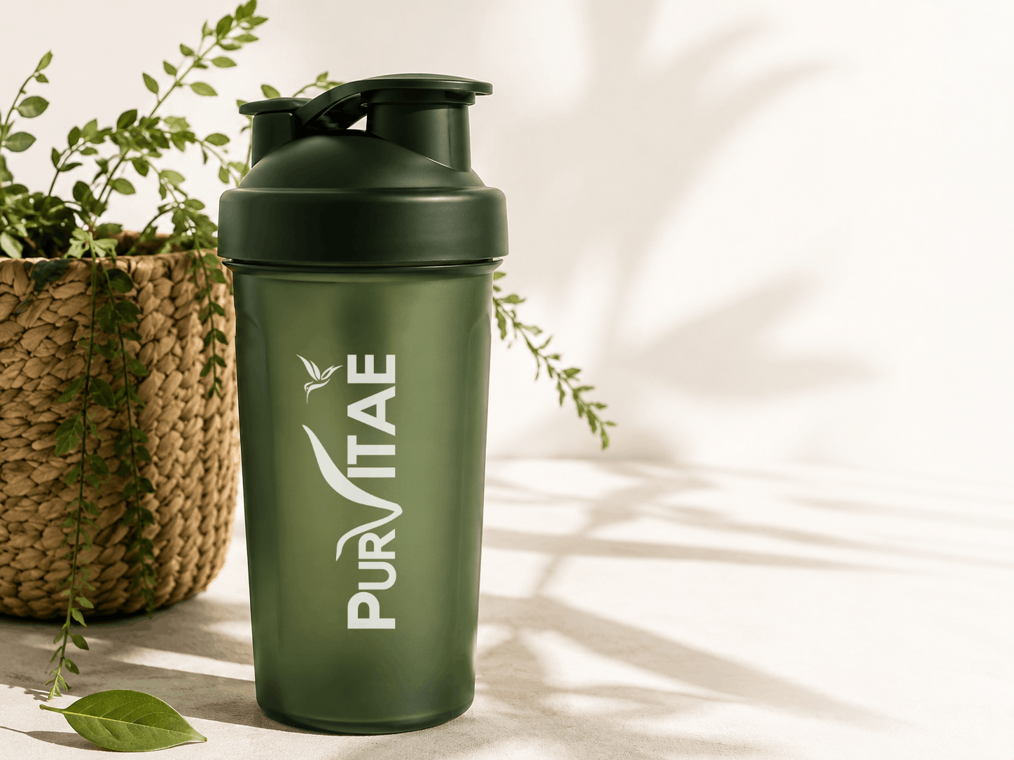 Shaker Pur Vitaé dans un univers naturel